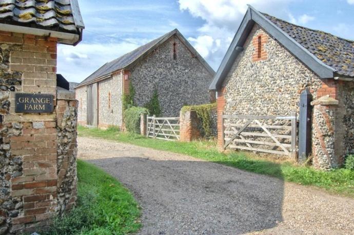 Bed and Breakfast Grange Farm Тетфорд Экстерьер фото